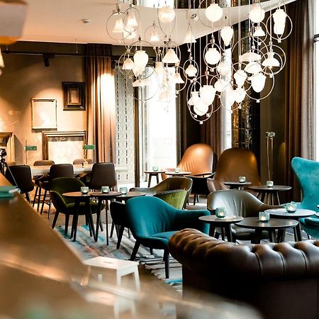 Motel One Amsterdam-Waterlooplein Bagian luar foto